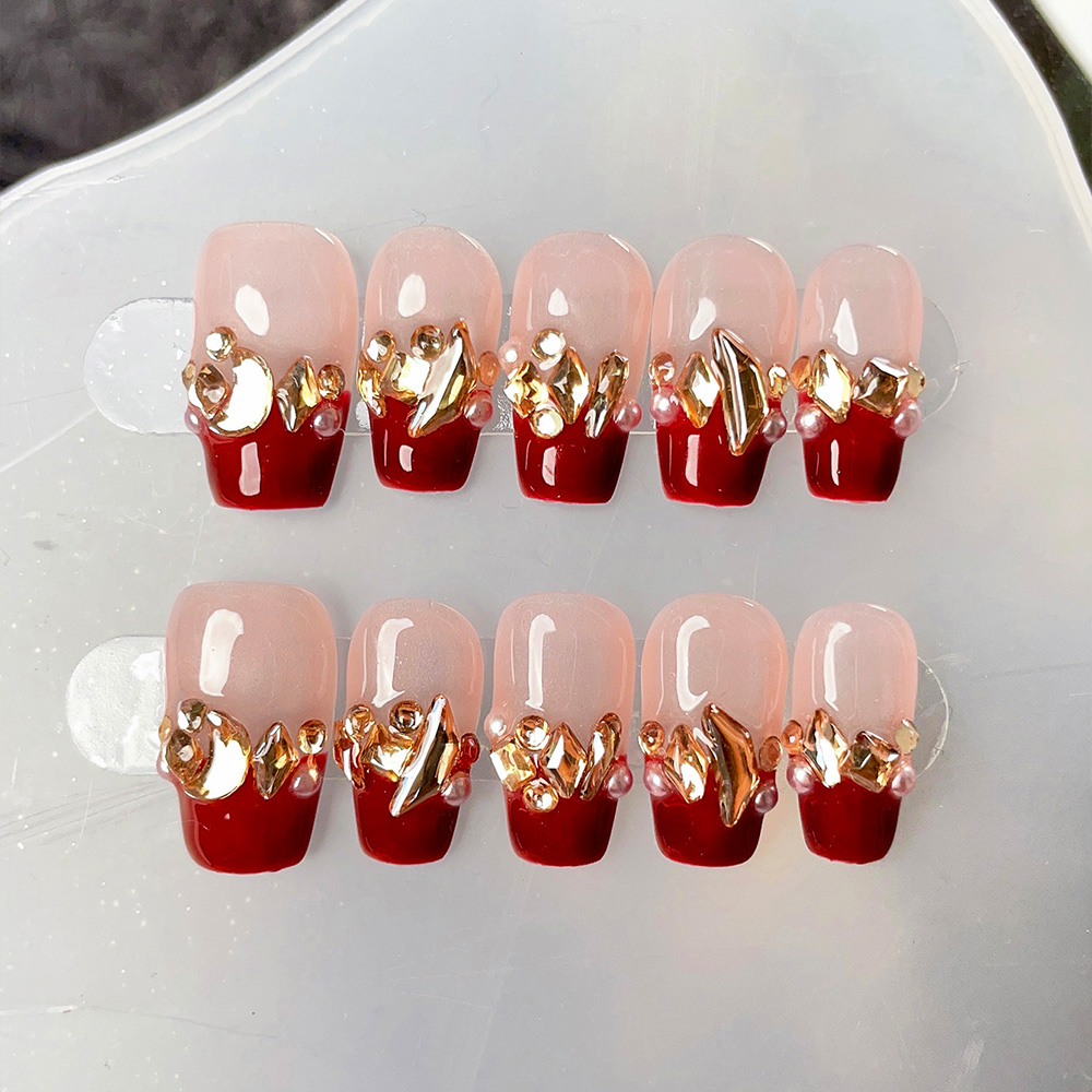 Nail Art Red - 10 stuks korte trapeziumvormige handgemaakte persnagels,