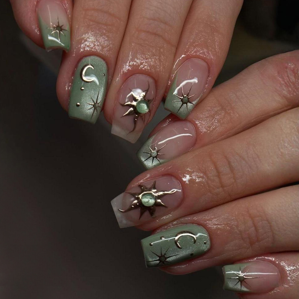 24 stuks afgewerkte nepnagels  - Nail Art Red recensie en prijs