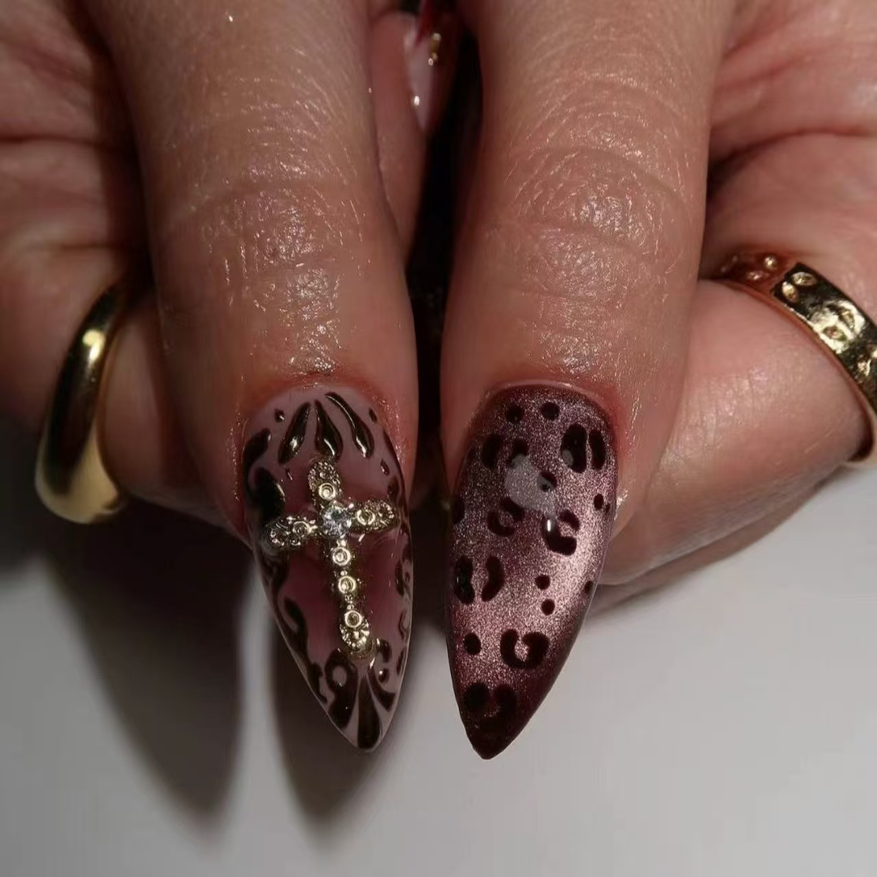 Gradient wijnrood bruine nepna - Nail Art Red recensie en prijs