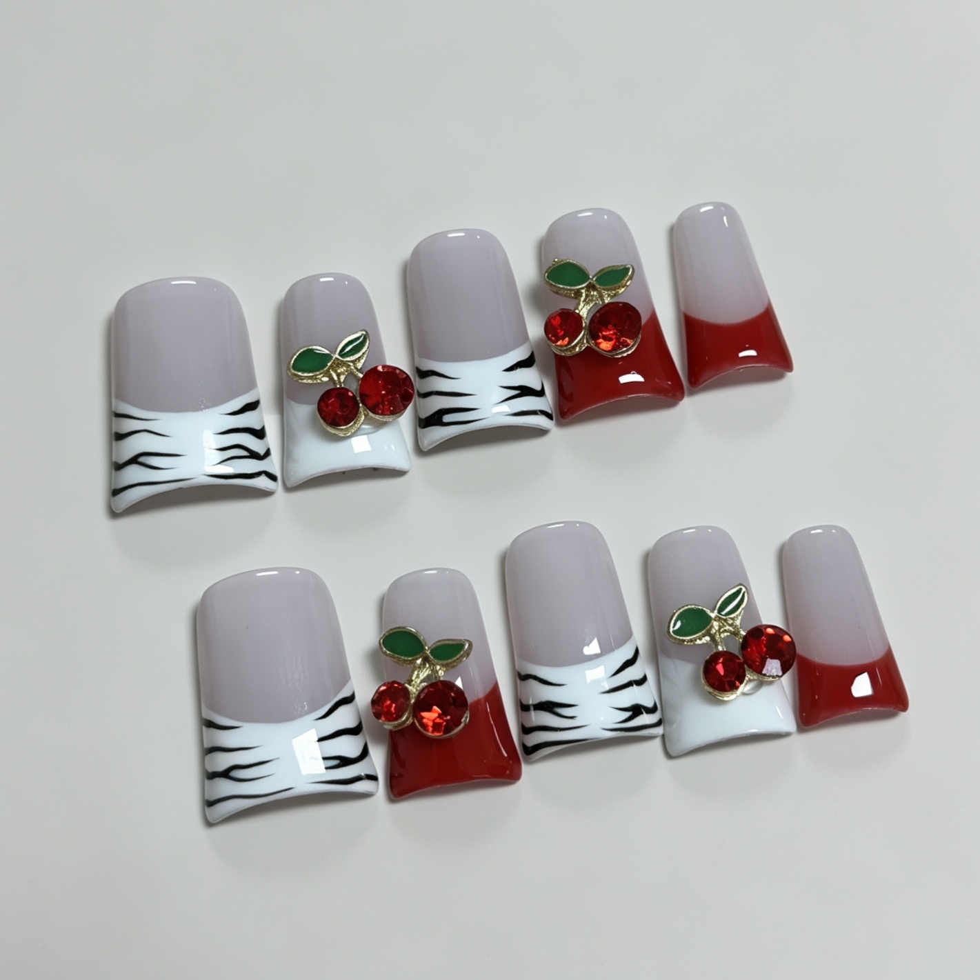 Medium Square 10 stuks Franse  - Nail Art Red recensie en prijs