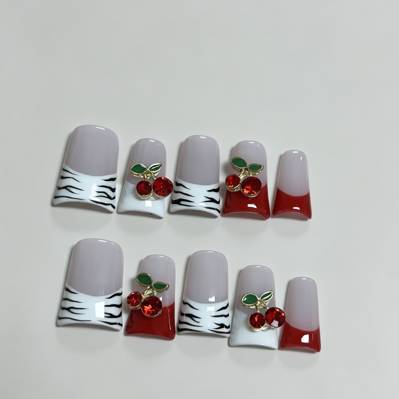 Medium Square 10 stuks Franse  - Nail Art Red recensie en prijs